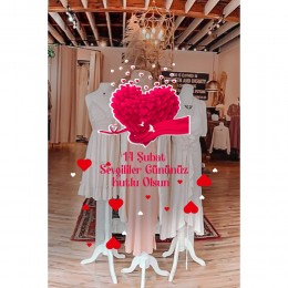 Kalp İçinde Kalpler Sevgililer Gününüz Kutlu Olsun Cam Vitrin Oda Stickerı 70 CM