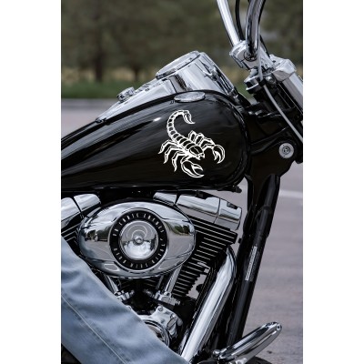 Akrep Oto Sticker – Detaylı Akrep Figürlü Araba Cam Kaput Motor Sticker 15x15cm