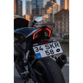 Öpücük Sticker - Dudak Sticker - Araba Motor Plaka Sticker 4,5x3cm
