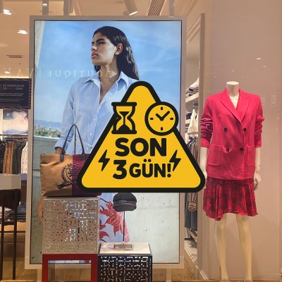 Son 3 Gün Vitrin Stickerı – Kampanya Bitiş Uyarısı İçin Dikkat Çekici Cam Etiketi