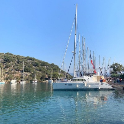 Kişiye Tekneye Özel Rubato Logosu ve Yazısı Sticker Yapıştırma