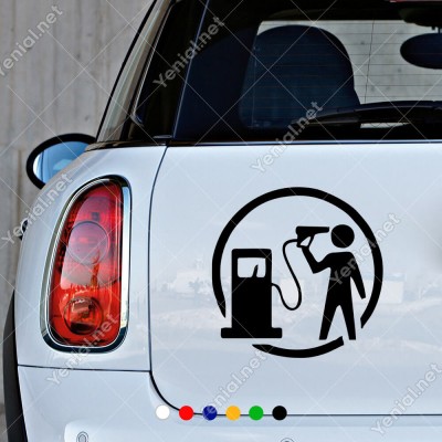 Benzin Pompası İle İntihar Eden Sticker Yapıştırma