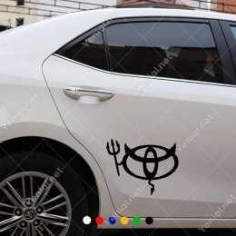 Elinde Yaba Olan Şeytan Zebani Toyota Logosu Sticker