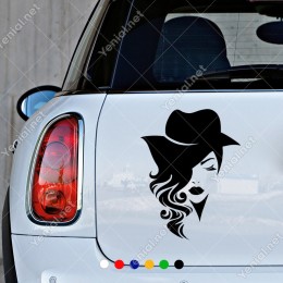 Şapkalı Saçları Dağınık Güzel Kadın Sticker Yapıştırma