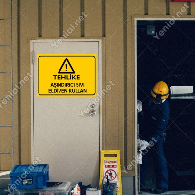 Tehlike Aşındırıcı Sıvı Eldiven Kullan Levhası