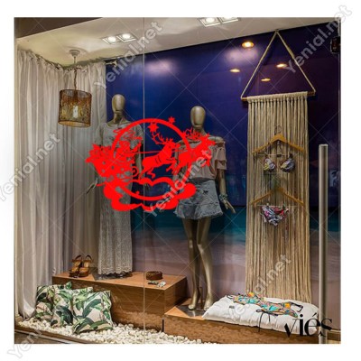 Bulutlar İçinde Geyikleri İle Gezinen Hediye Taşıyan Noel Baba Yılbaşı Süslemeleri Ev Vitrin Yılbaşı Stickerı