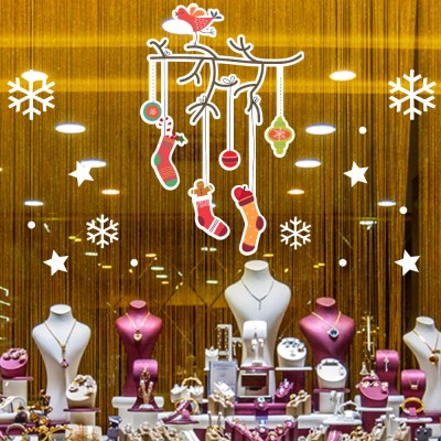 Yılbaşı Ağacı Dalından Sallanan Çoraplar Yılbaşı Vitrin Süslemeleri Sticker Ve Yapıştırma 70x70cm Ev Vitrin Yılbaşı Stickerı