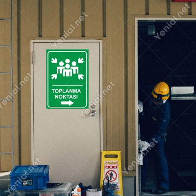 Toplanma Noktası Sağ Ok Levhası