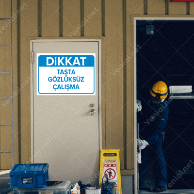 Dikkat Taşta Gözlüksüz Çalışma Levhası